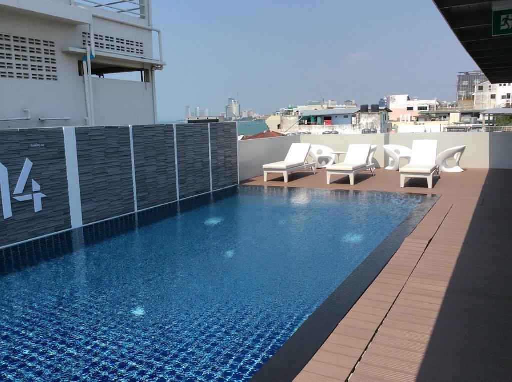 W14 Pattaya Hotel Exterior photo