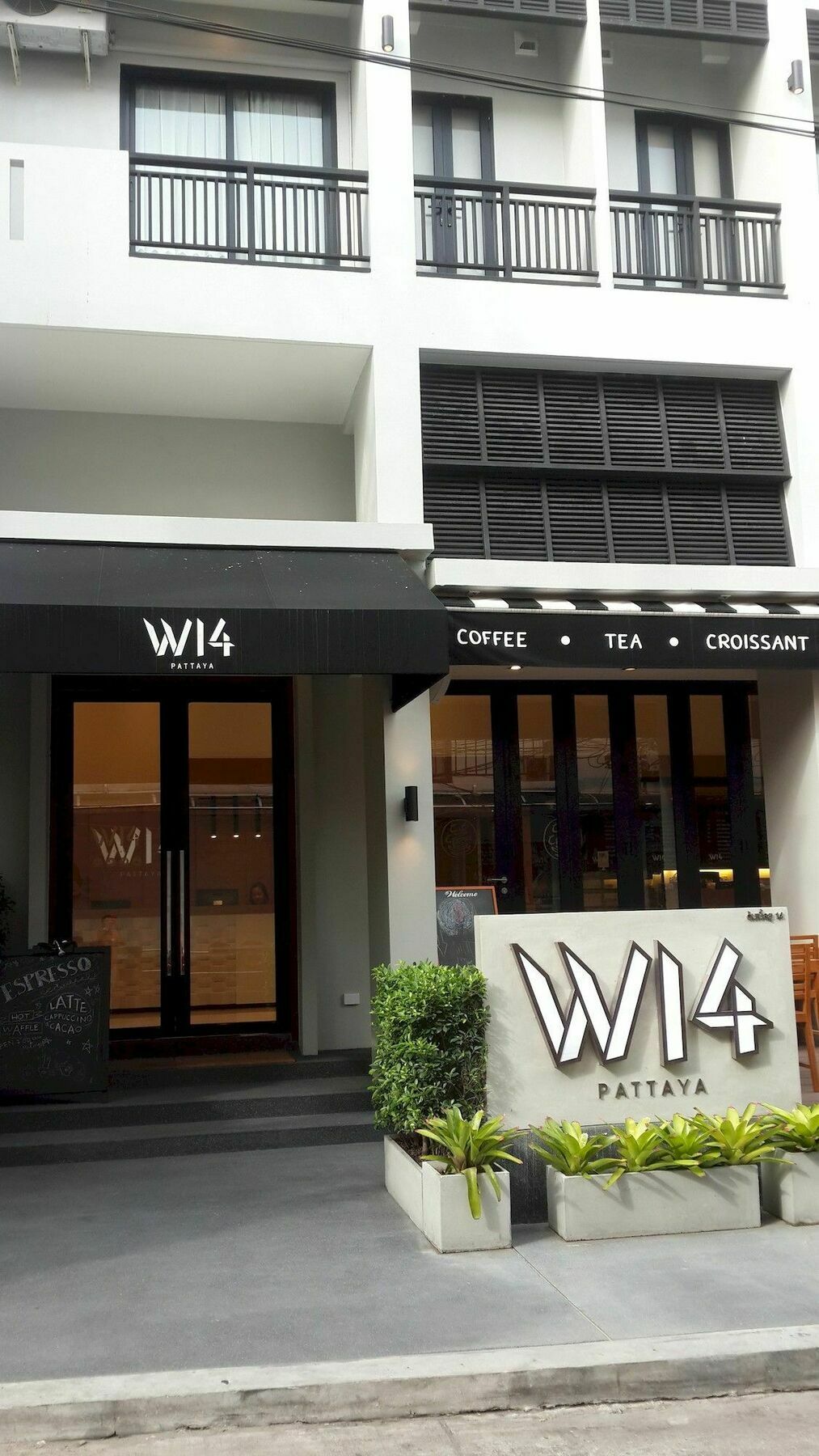 W14 Pattaya Hotel Exterior photo