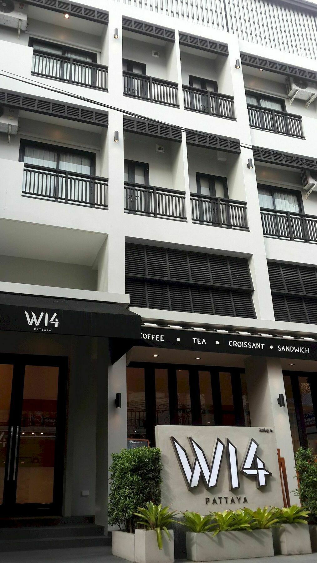W14 Pattaya Hotel Exterior photo