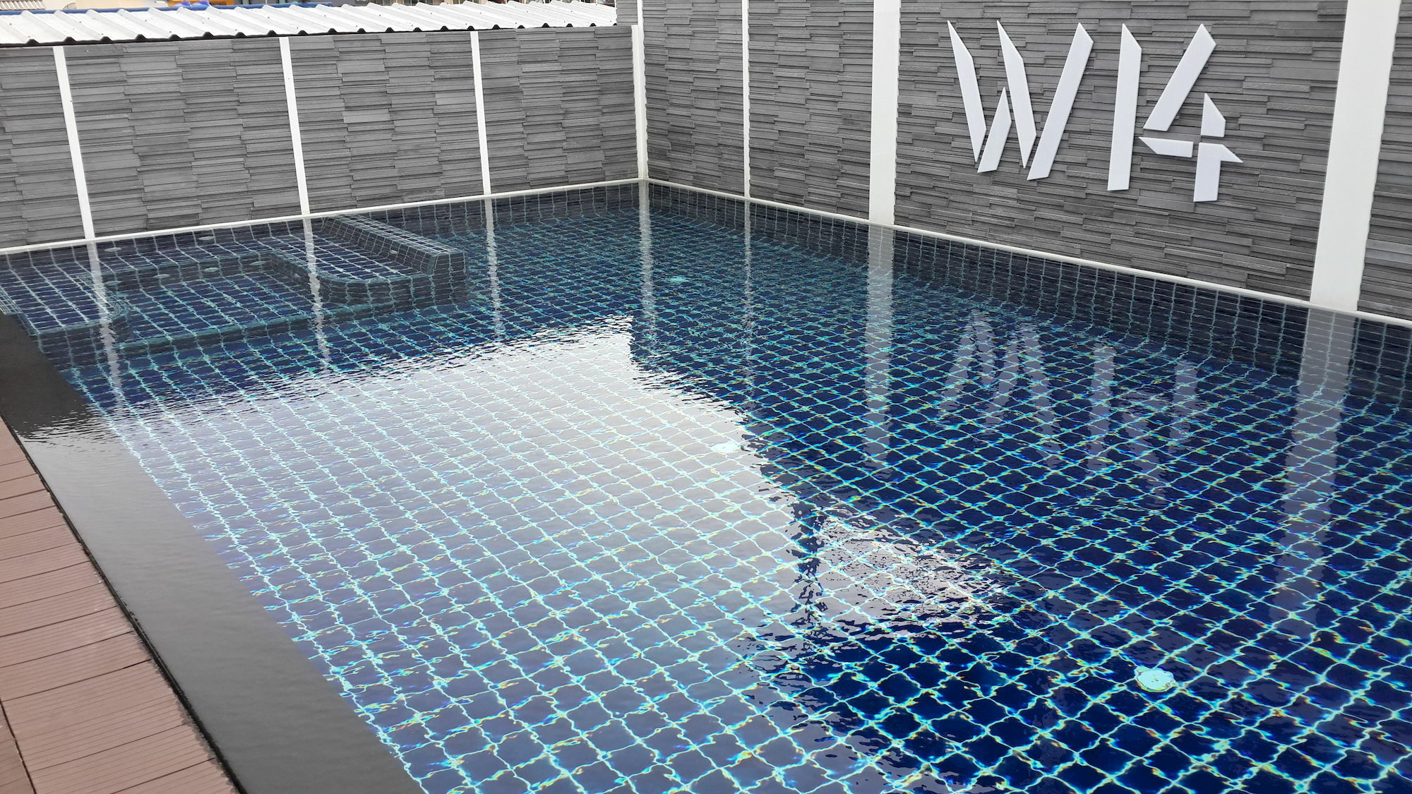 W14 Pattaya Hotel Exterior photo